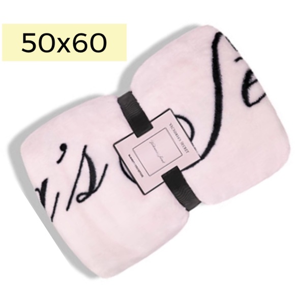 Victoria's Secret Other - 🆕 Victoria’s Secret Plush Throw
